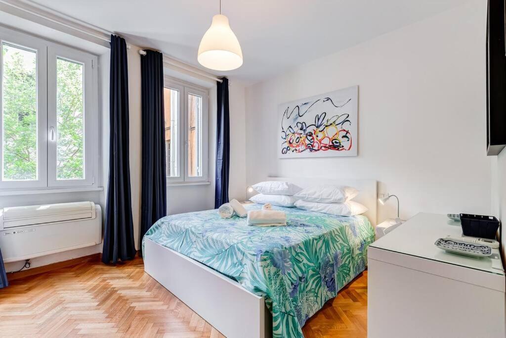 Luminous Apartment Few Steps From Piazza Navona Экстерьер фото
