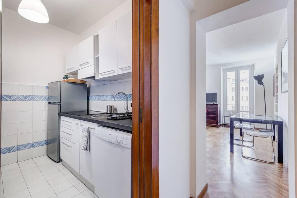 Luminous Apartment Few Steps From Piazza Navona Экстерьер фото