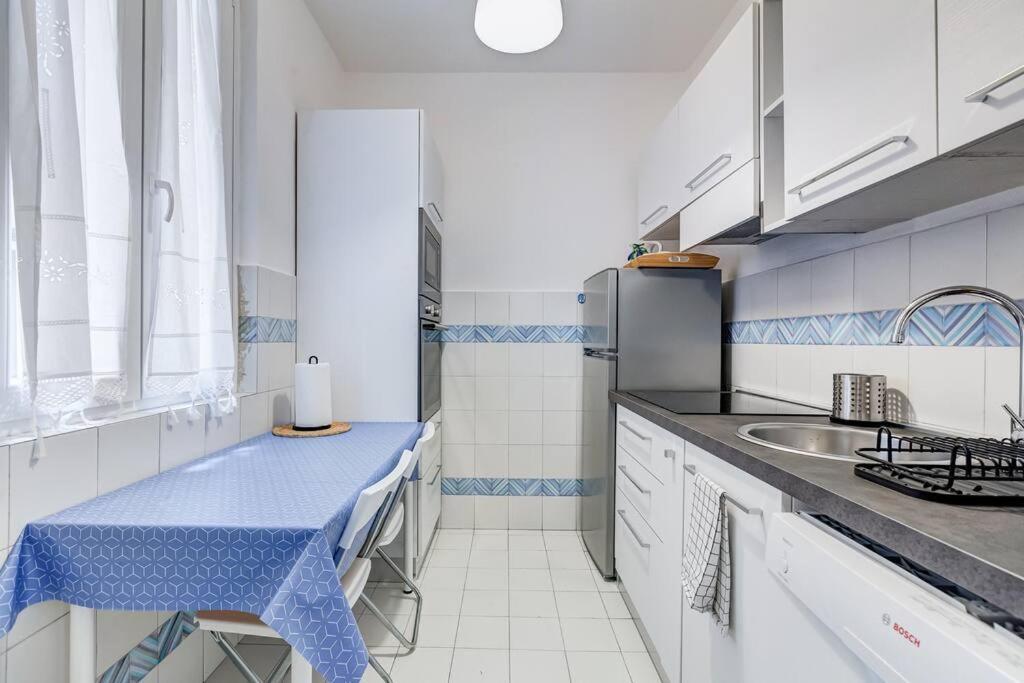 Luminous Apartment Few Steps From Piazza Navona Экстерьер фото